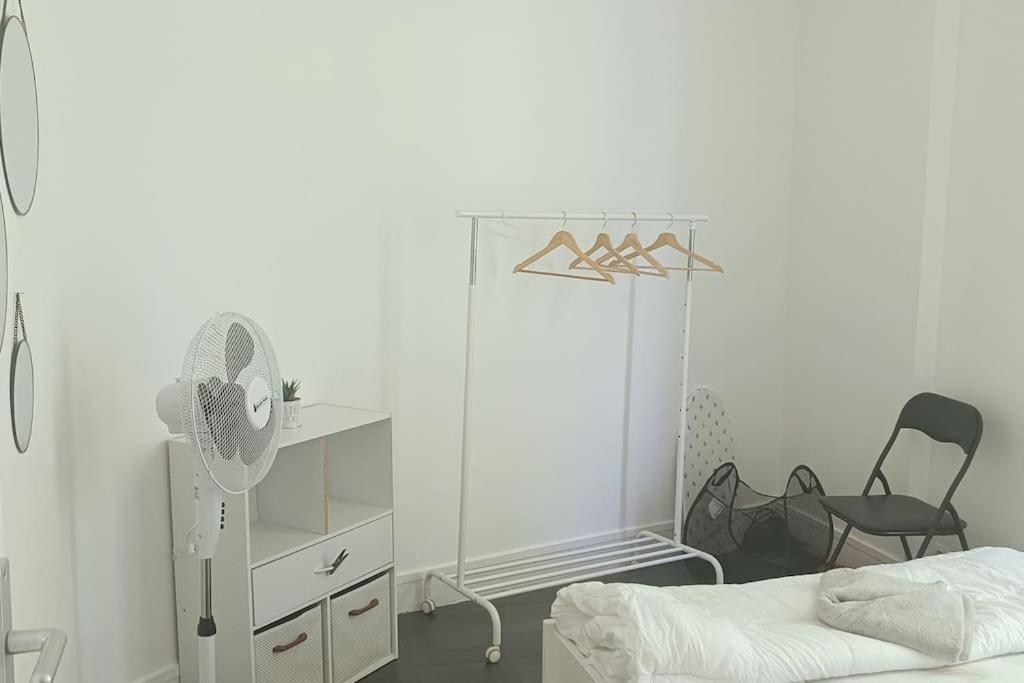 Montrouge 1 Bedroom Flat 30M2 - ภายนอก รูปภาพ